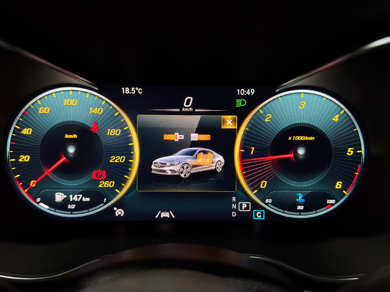 Mercedes-Benz C 300 /Coupe/d/AMG/VOLLDIGITAL/MULIBEAM/ — photo 11