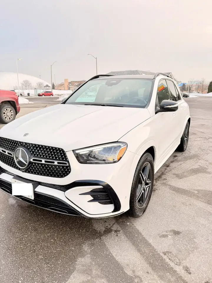 Mercedes-Benz GLE снимка Mercedes-Benz GLE