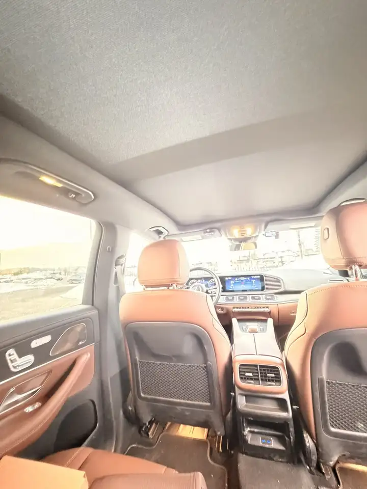 Mercedes-Benz GLE снимка Mercedes-Benz GLE