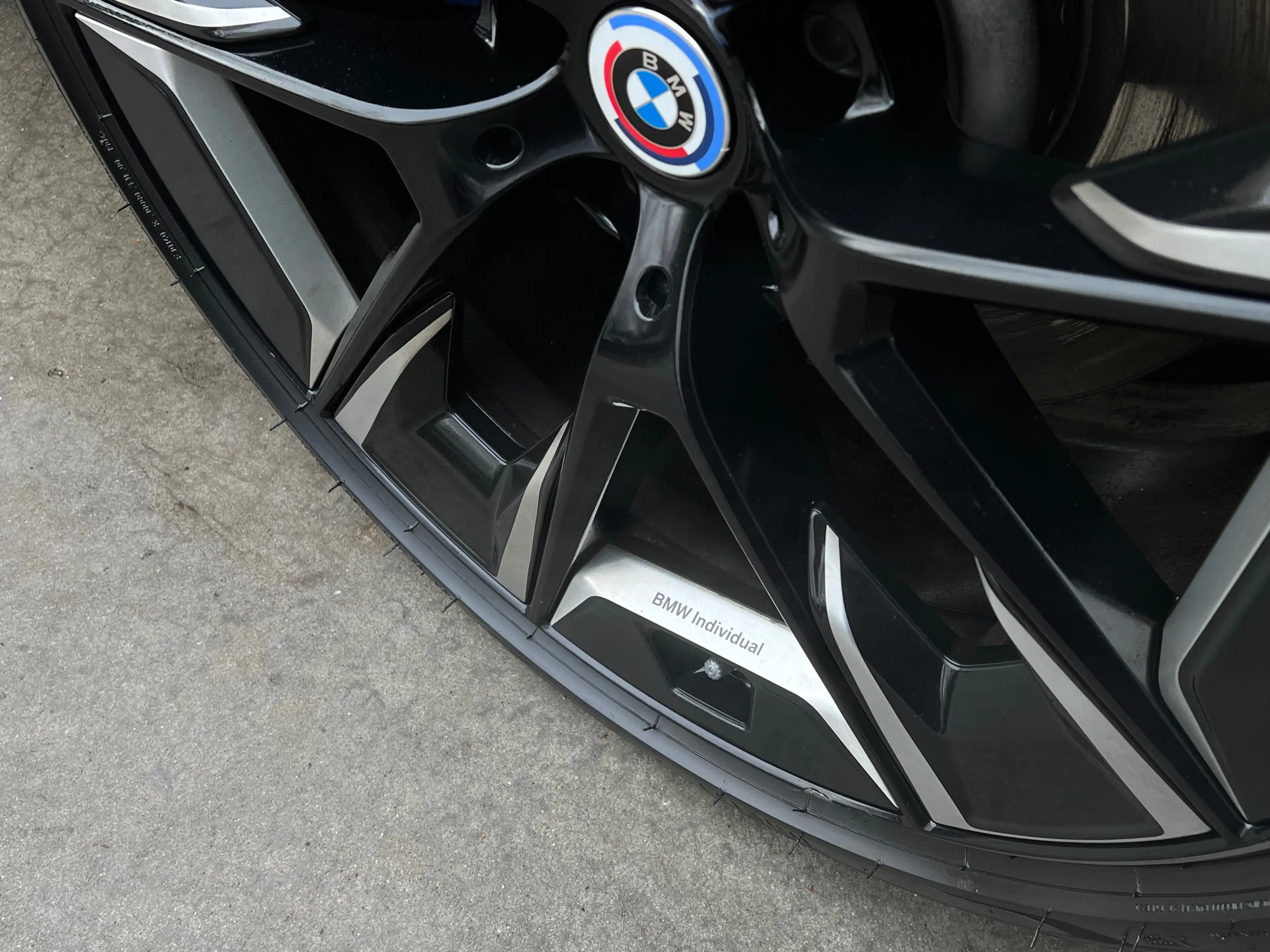 BMW 545 e xDrive PHEV 50J Edition Individ 360° 47Co² Laser — photo 9