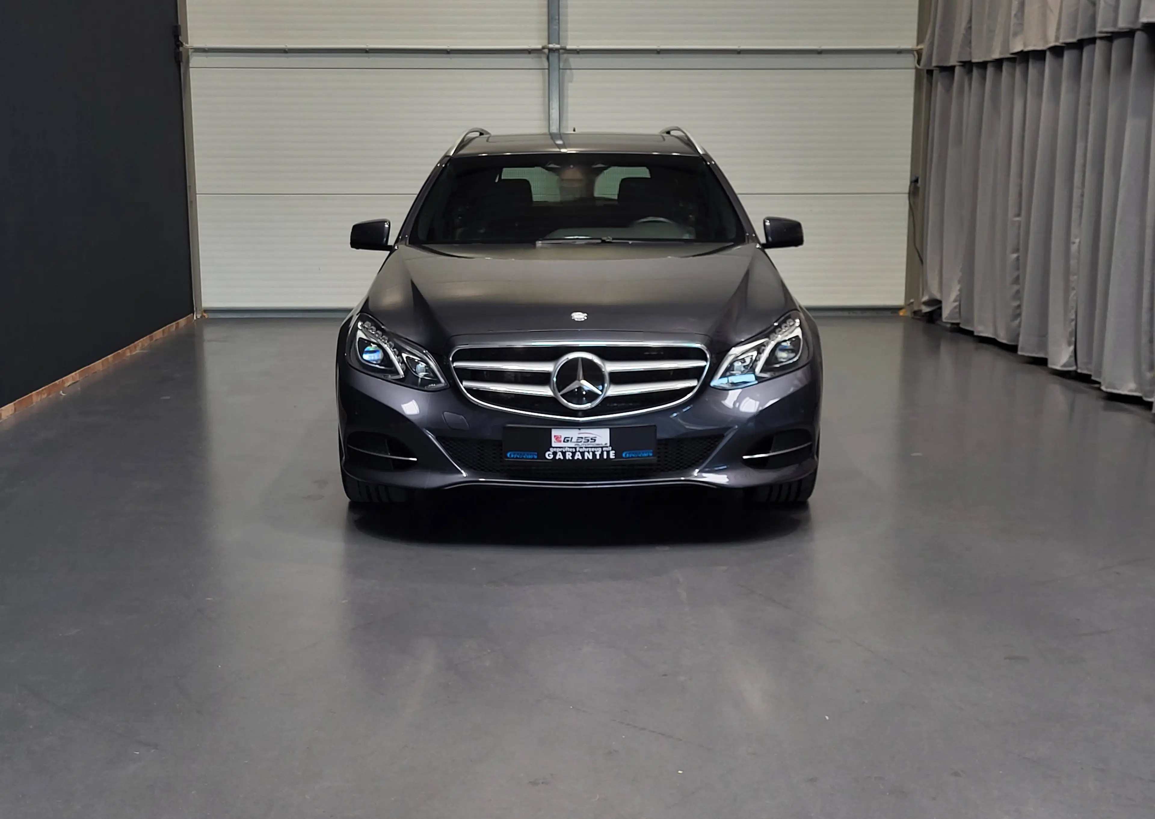 Mercedes-Benz E 350 CDI BlueTec Avantgarde *TOP Ausstattung* — photo 2