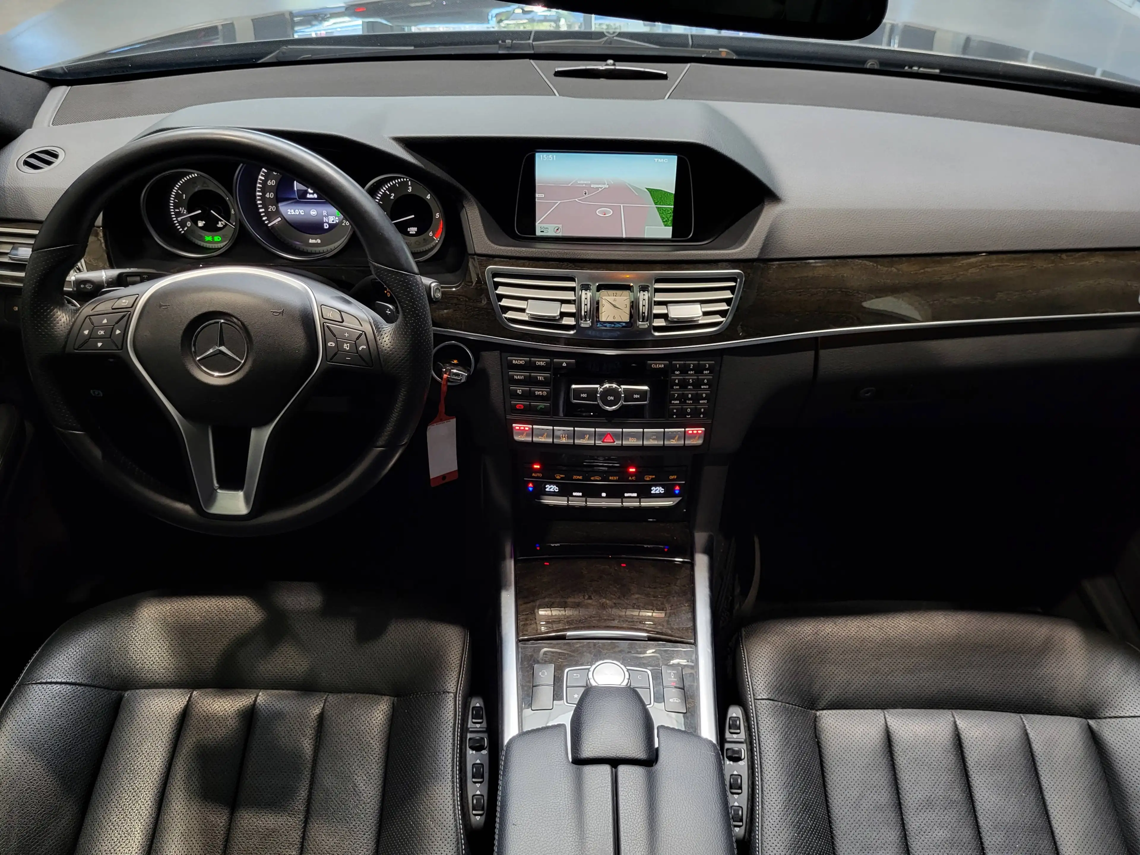 Mercedes-Benz E 350 CDI BlueTec Avantgarde *TOP Ausstattung* — photo 10