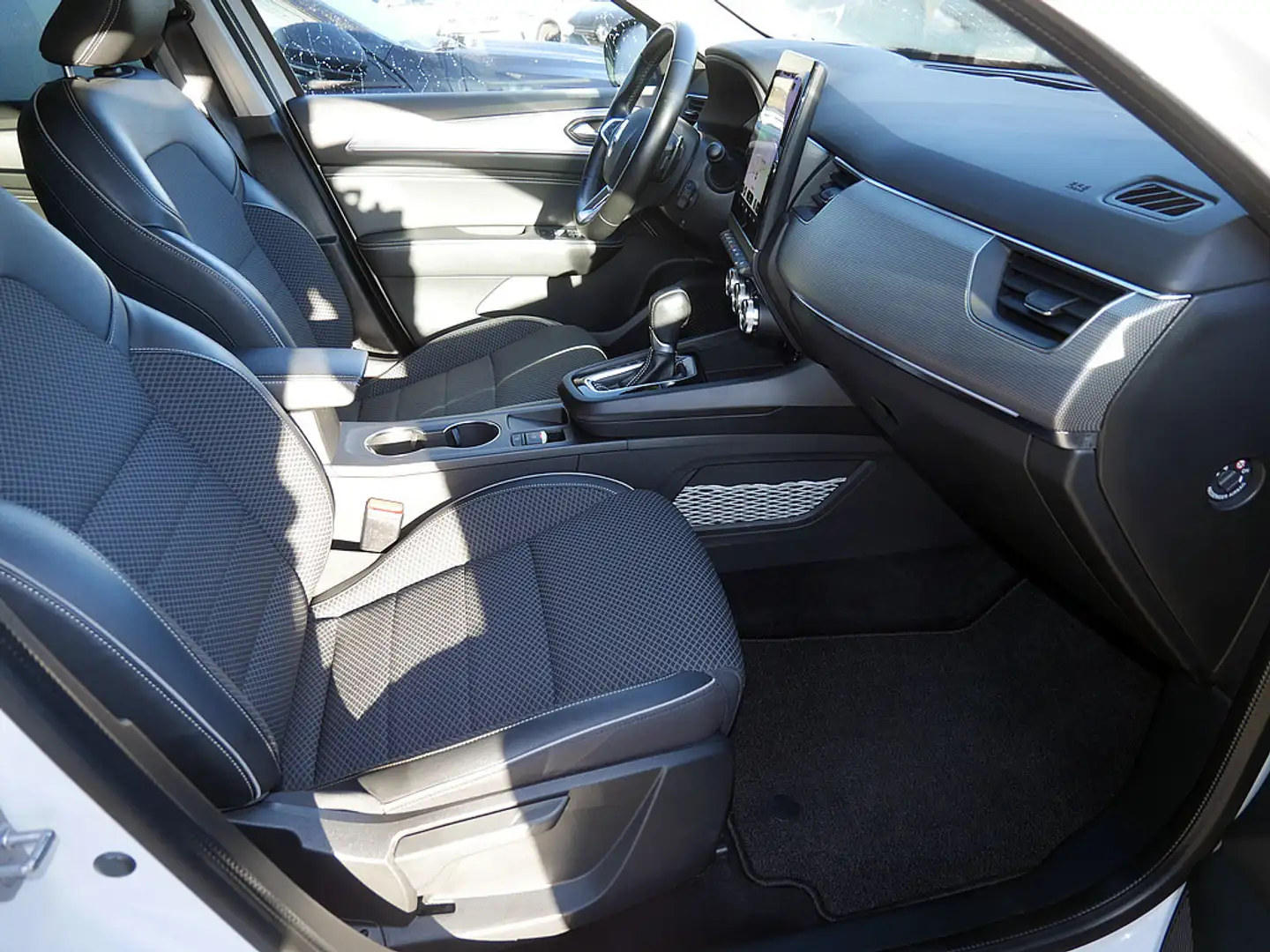 Renault Arkana Intens TCe 140 EDC KAMERA NAVI ACC LED Blanc - 2