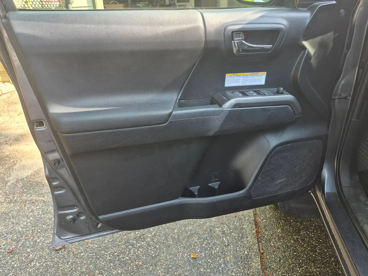 Toyota Tacoma снимка Toyota Tacoma