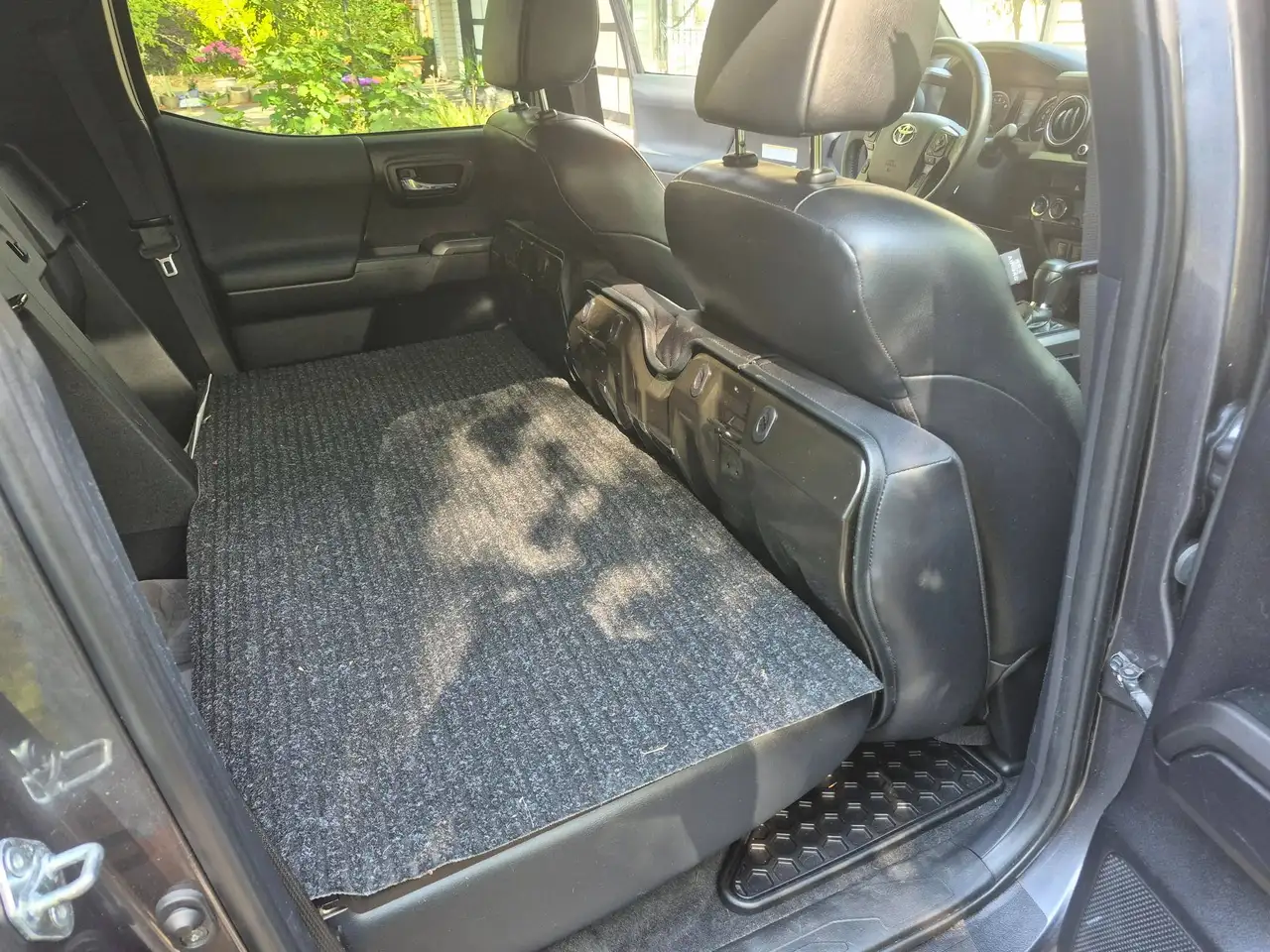 Toyota Tacoma снимка Toyota Tacoma