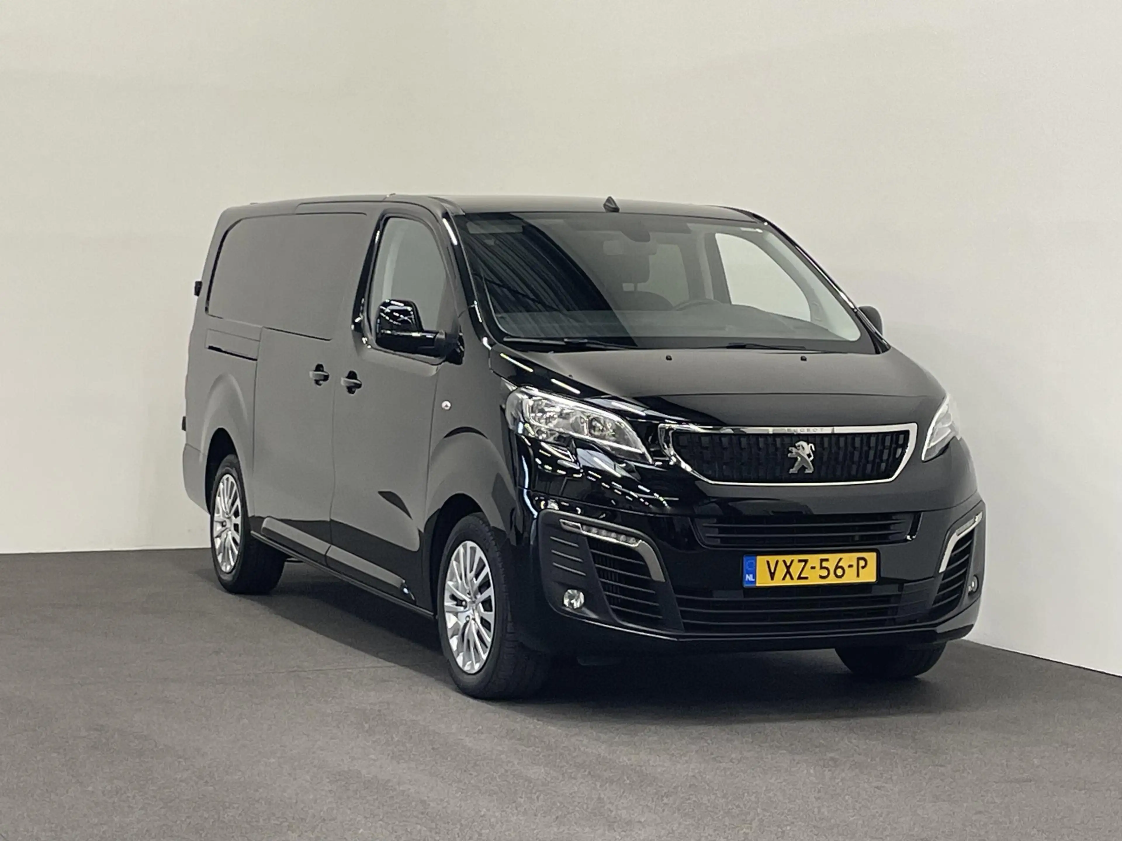 Peugeot Expert 2.0 BlueHDI 180pk Automaat Dubbele Cabine Navigati — photo 12