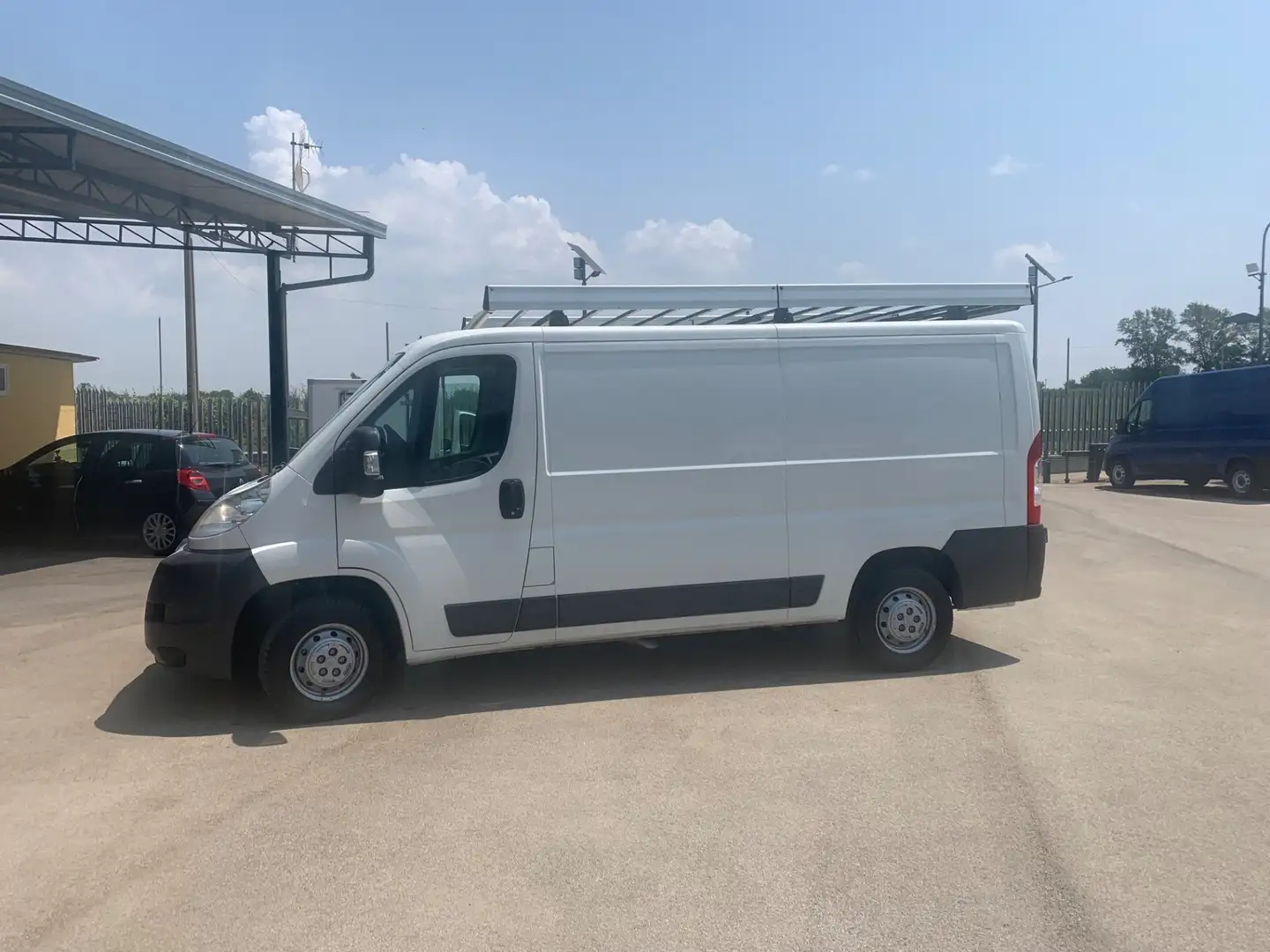 Citroen Jumper furgone passo medio con bagagliera Bianco - 2