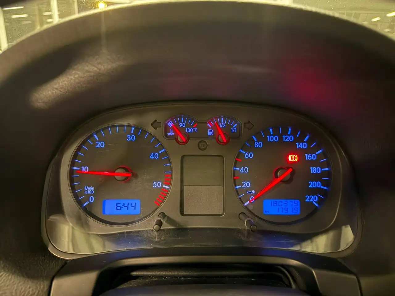 Volkswagen Golf IV 1.9TDI 66kW Euro 3, foto 2
