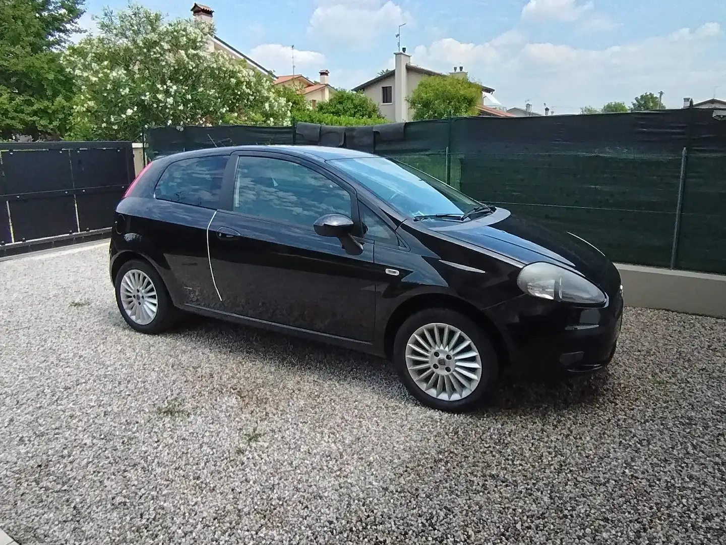Fiat Grande Punto 1.4 8v fun Nero - 1