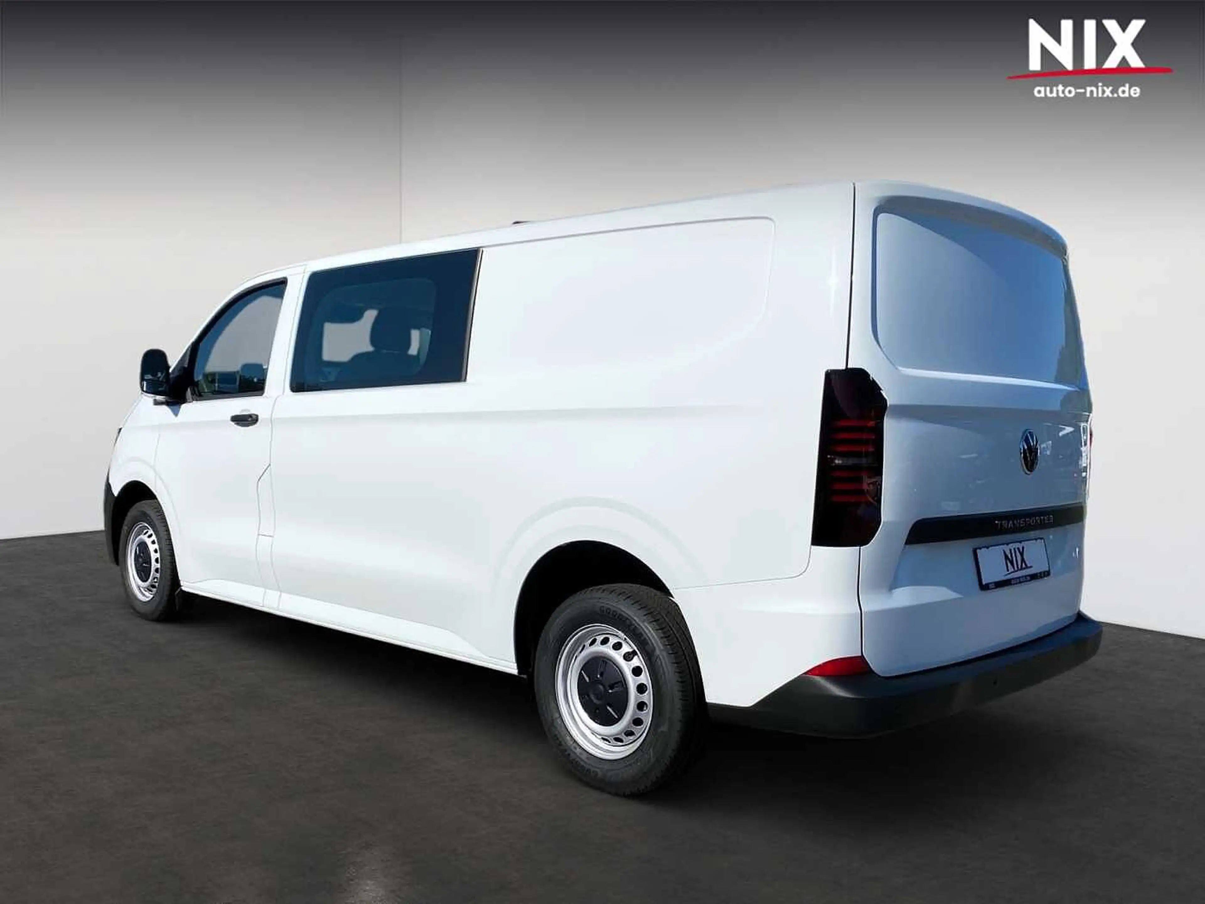 Volkswagen Transporter Plus 2.0 TDI LR — photo 5