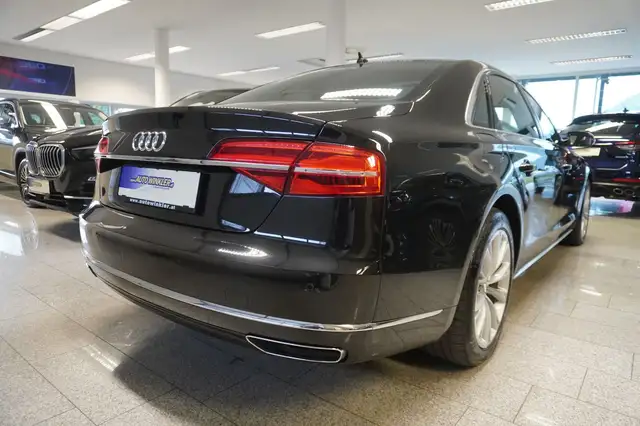 Audi A8 view 5