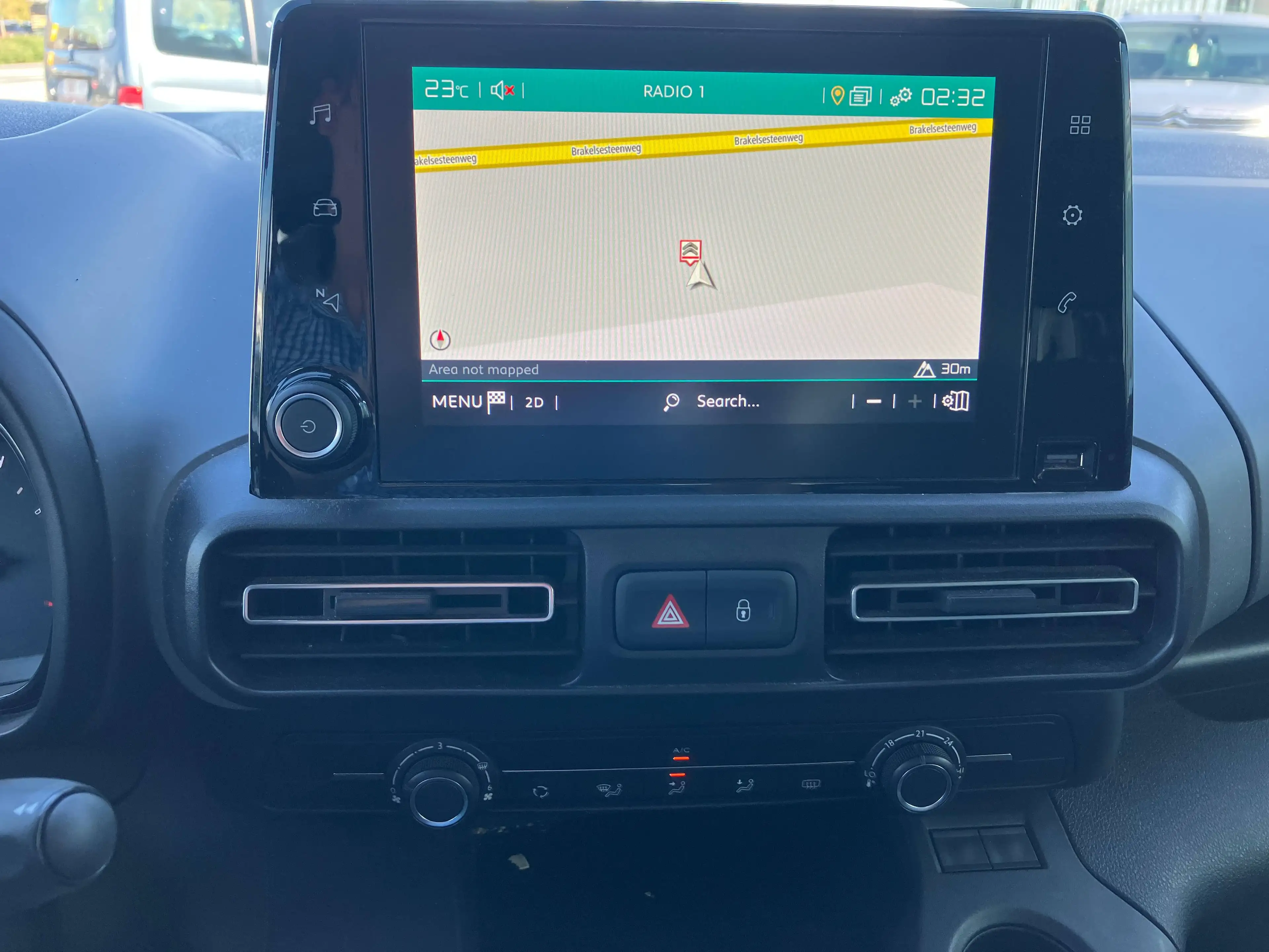 Citroen Berlingo 12PURETECH 110 FEEL — photo 11