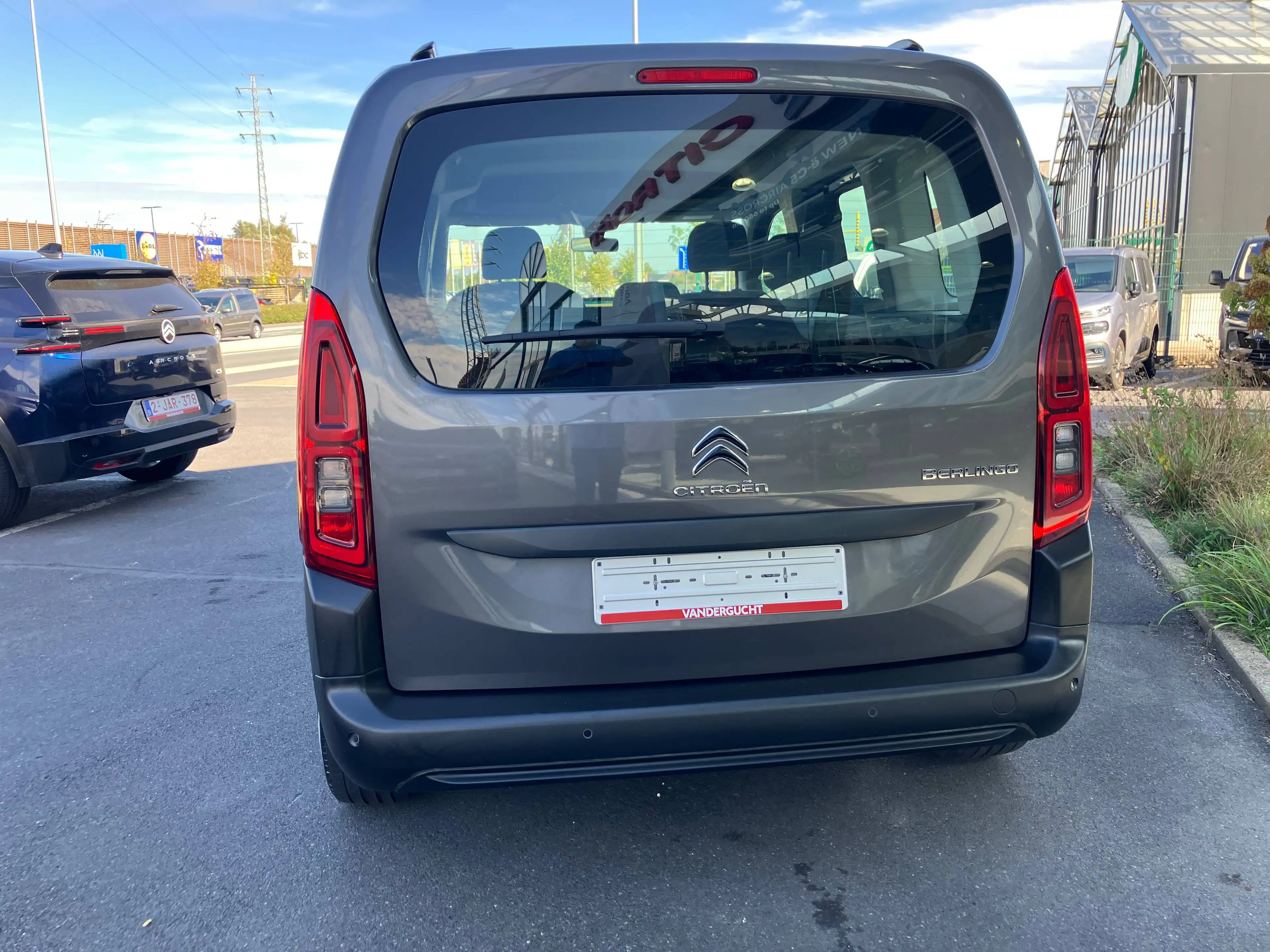 Citroen Berlingo 12PURETECH 110 FEEL — photo 4
