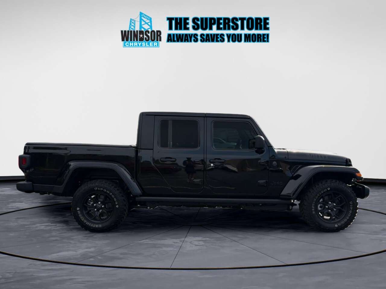 2026 Jeep Gladiator Willys 4x4 — photo 1