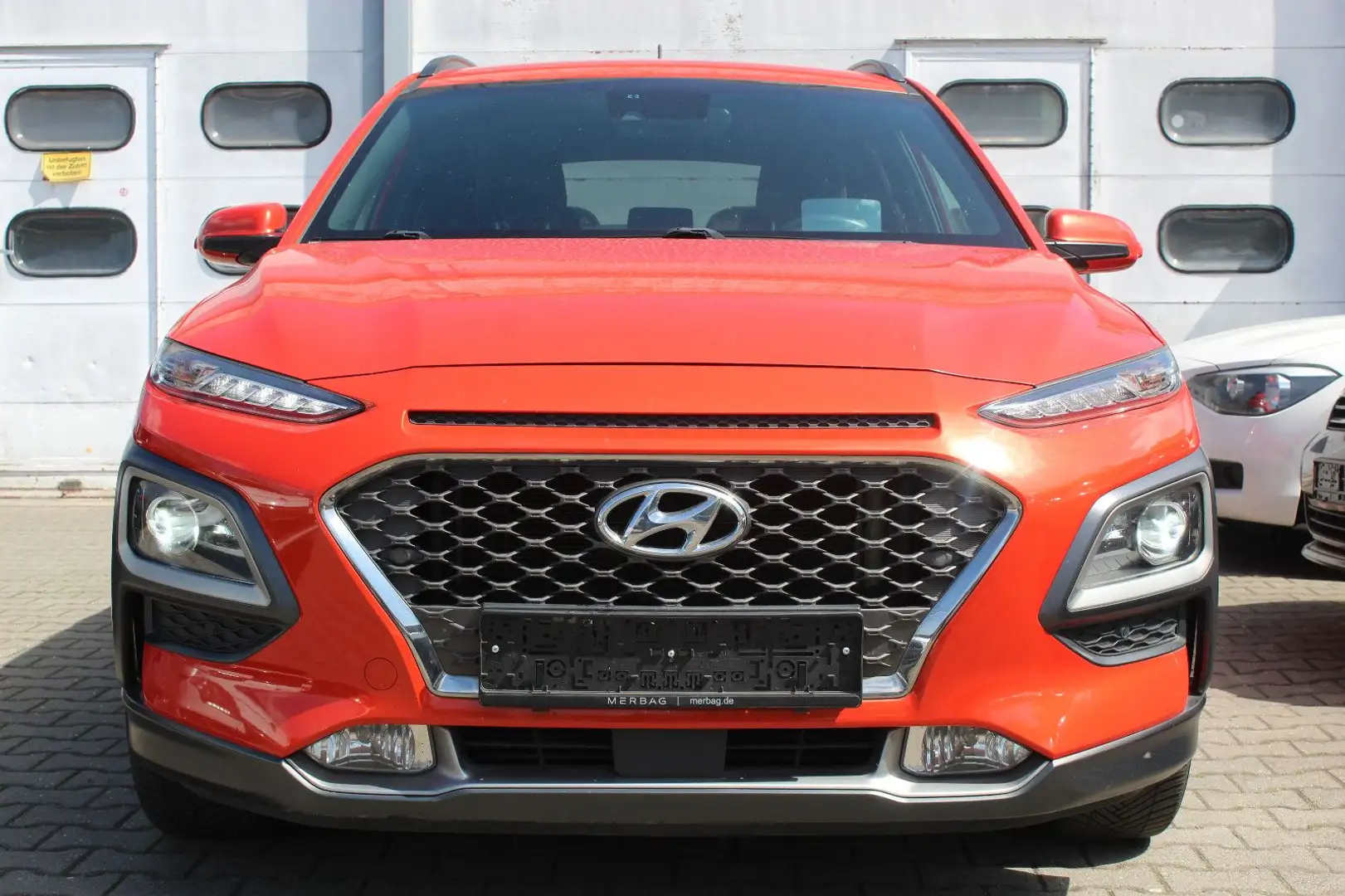 Hyundai KONA 1.6 T-GDI Style DCT 4WD Orange - 2