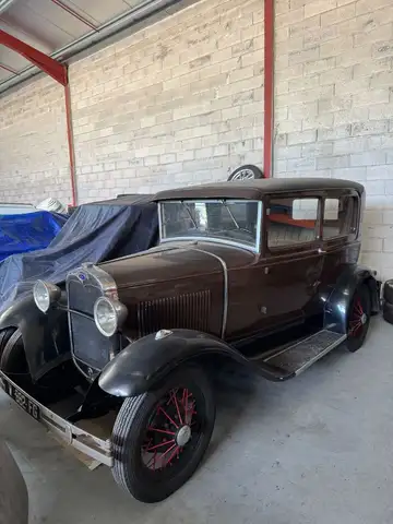 Ford COACH