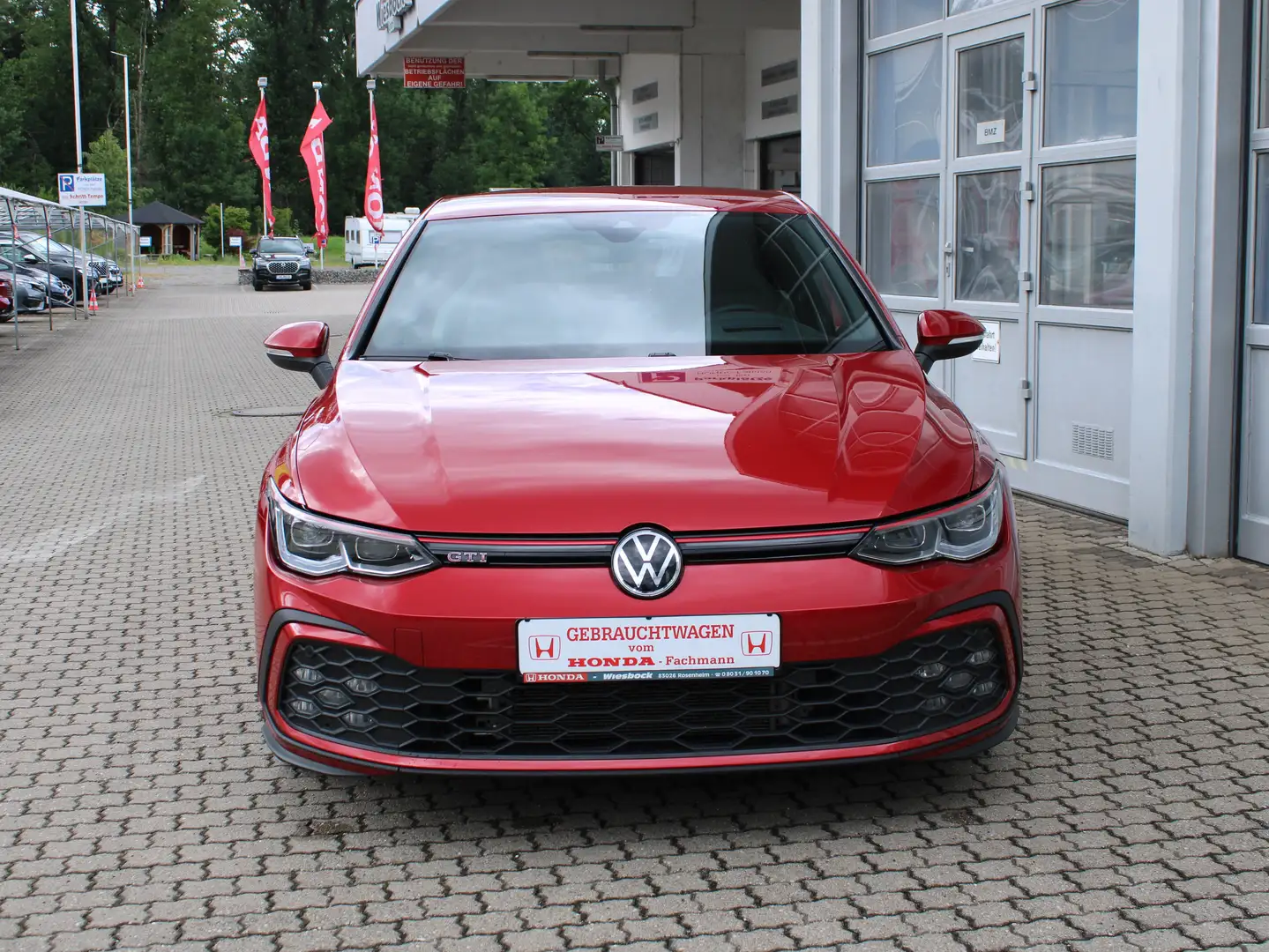 Volkswagen Golf VIII GTI Rosso - 2