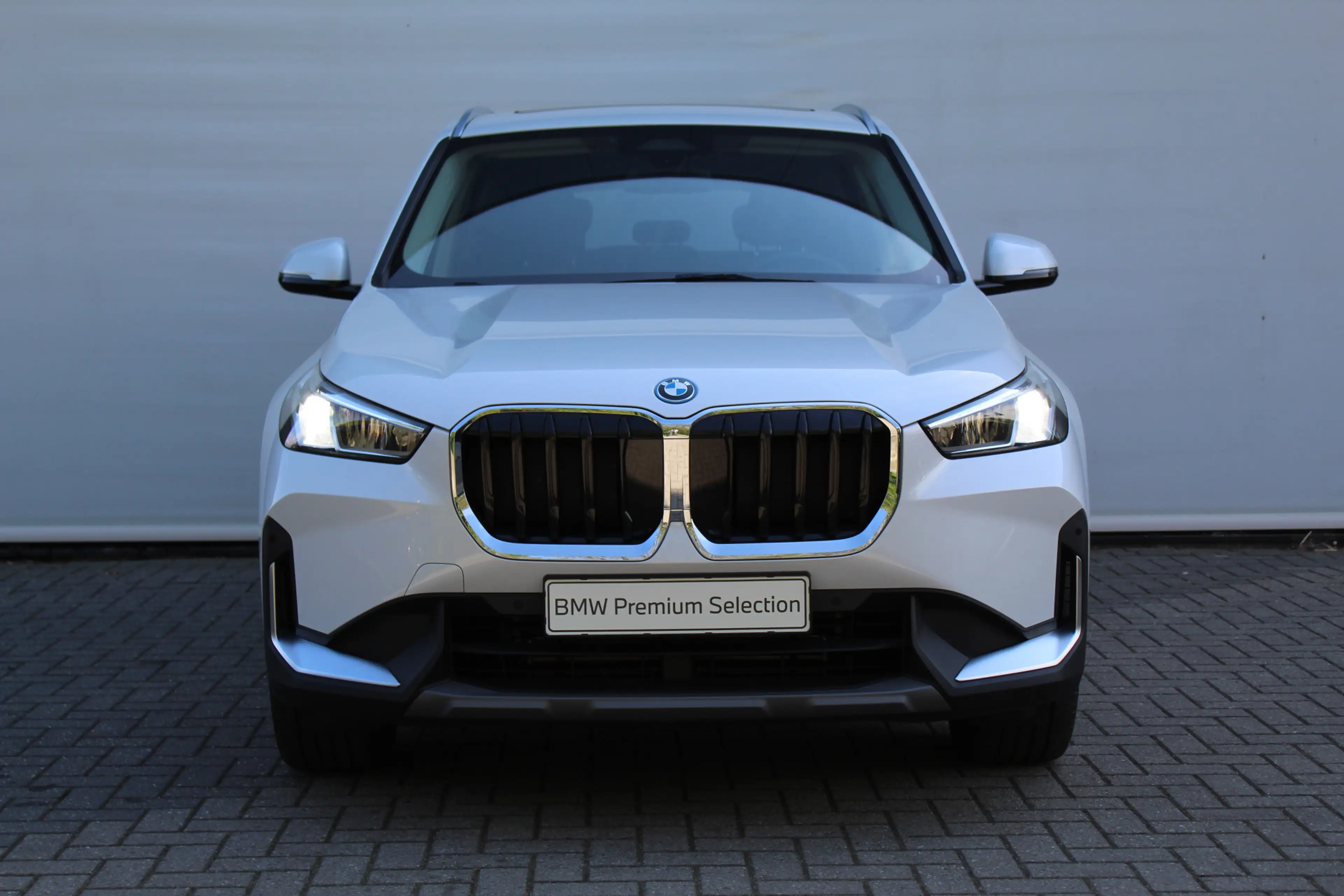 BMW X1 xDrive30e Automaat / Panoramadak / Achteruitrijcam — photo 2