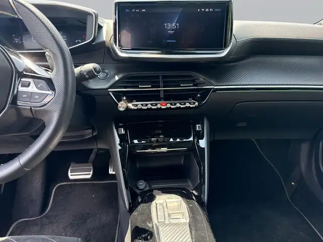 Peugeot 2008 view 13