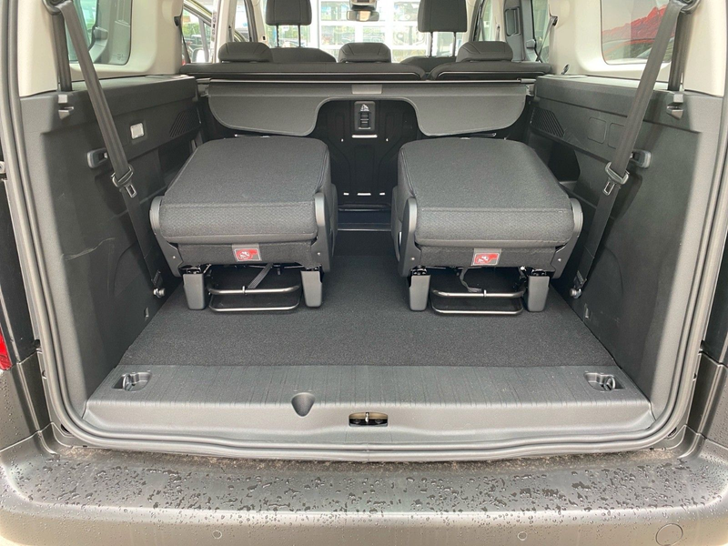 Citroen Berlingo Plus XL — photo 7