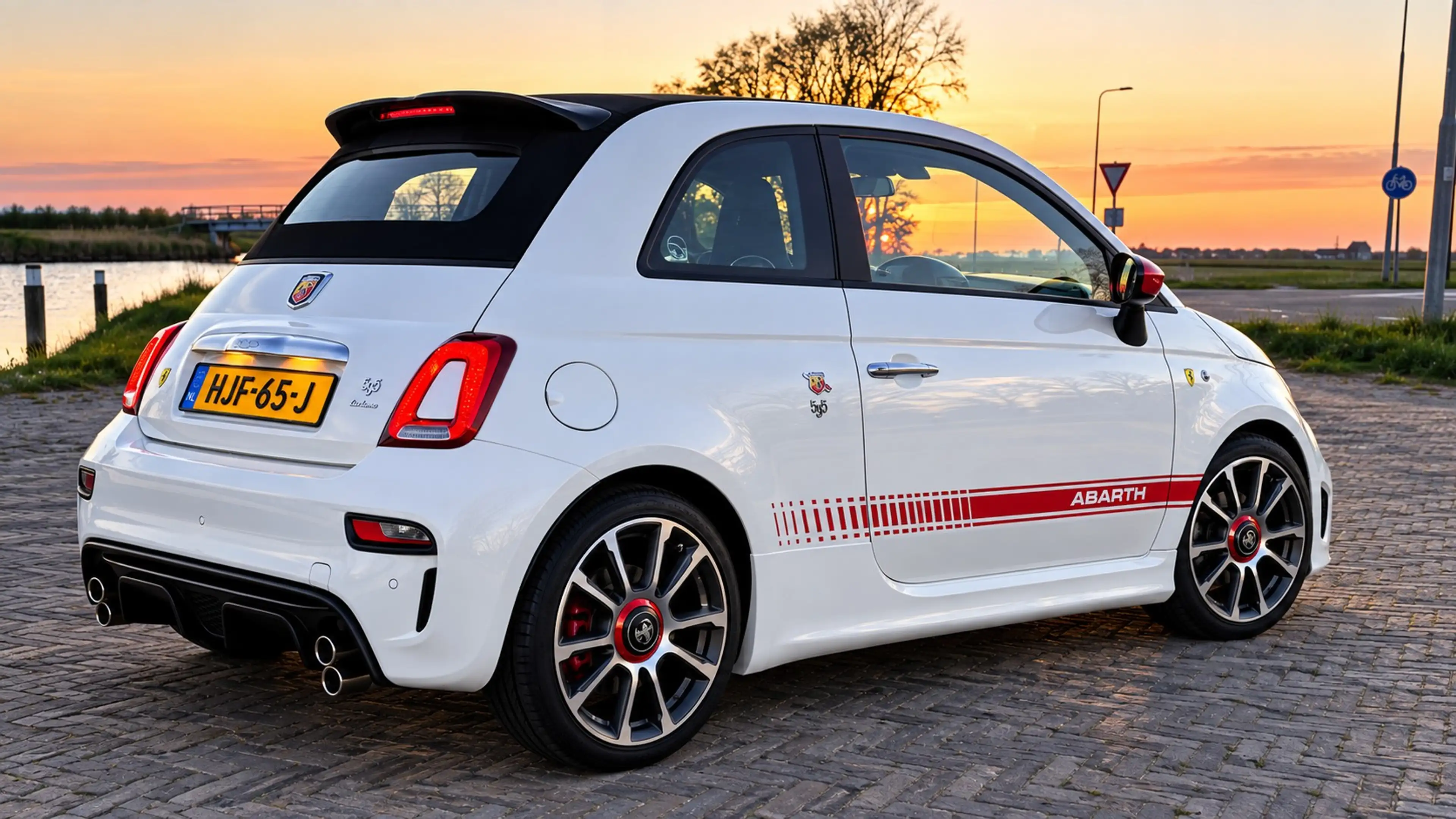 Abarth 595 Turismo 595c MTA Pista 1.4 T-Jet Abarth MTA Turismo 165 pk — photo 3