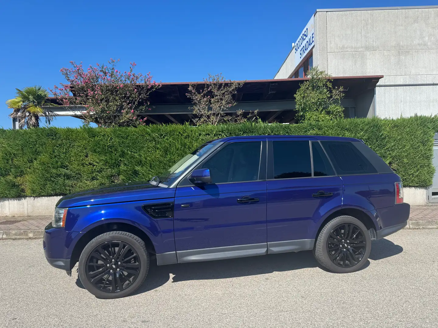 Land Rover Range Rover Sport Range Rover Sport I 2010 3.0 tdV6 HSE auto Azul - 1