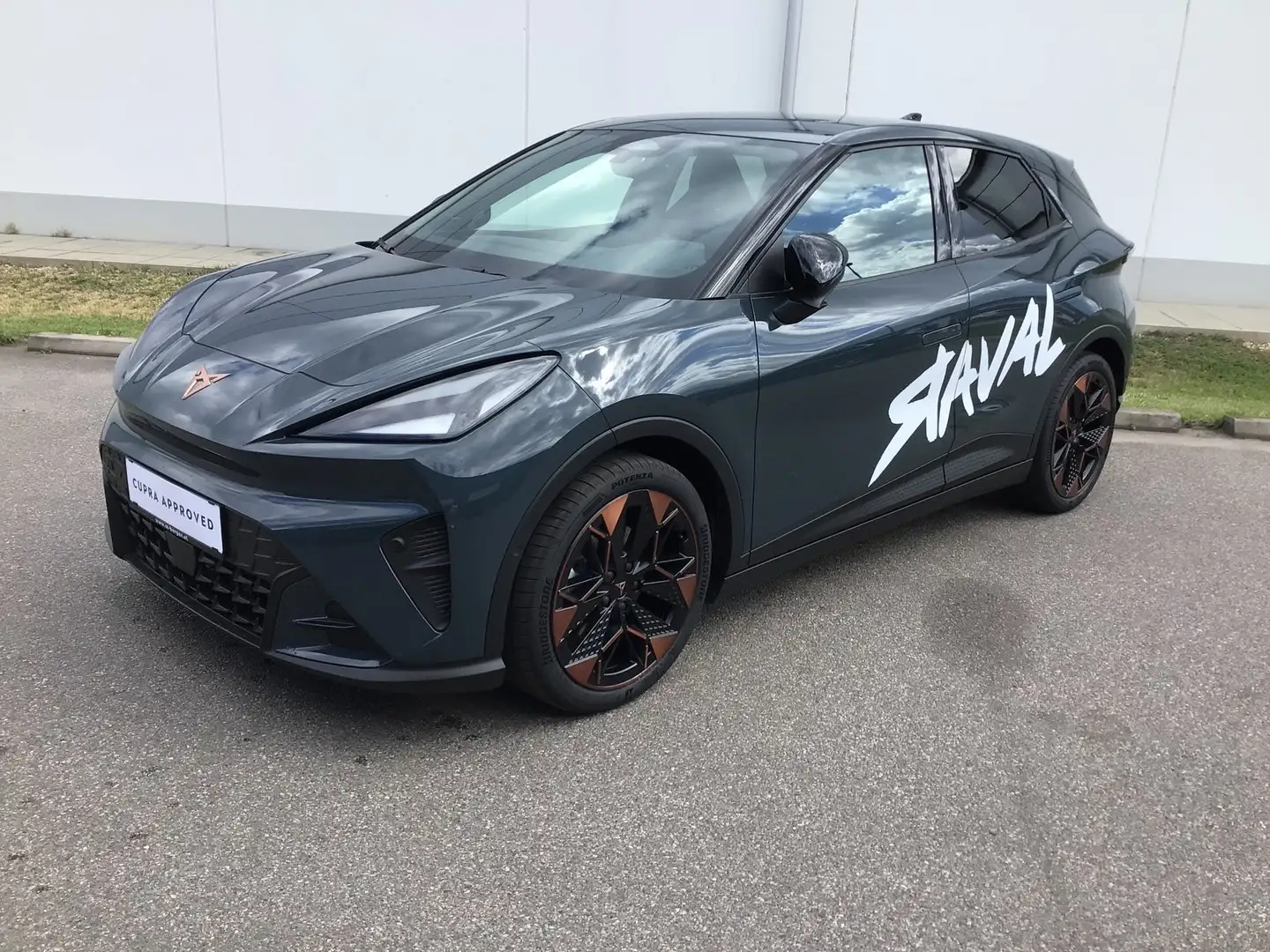 CUPRA Raval ENDURANCE 52/55 155kW/210 PS Blau - 2