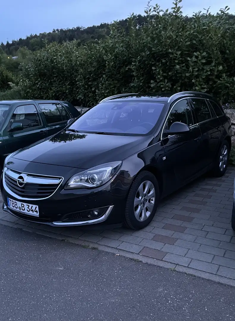 Opel Insignia Innovation Schwarz - 1