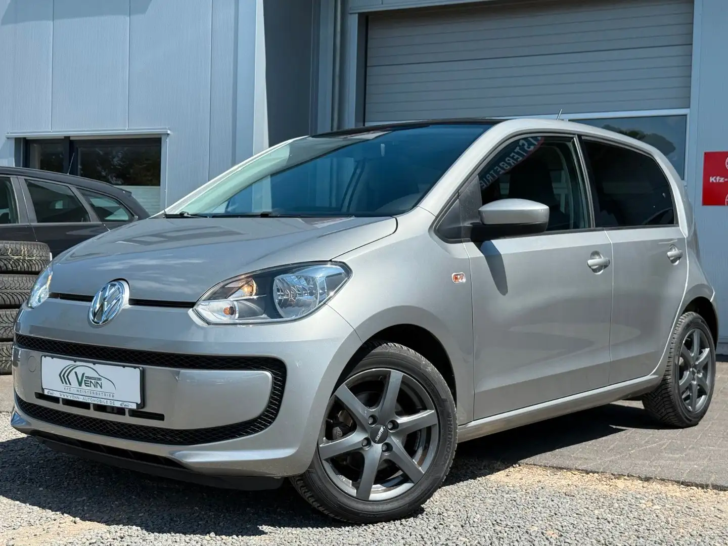 Volkswagen up! move up!*Navi*PDC H*S-Dach*Klimaanlage Silber - 1