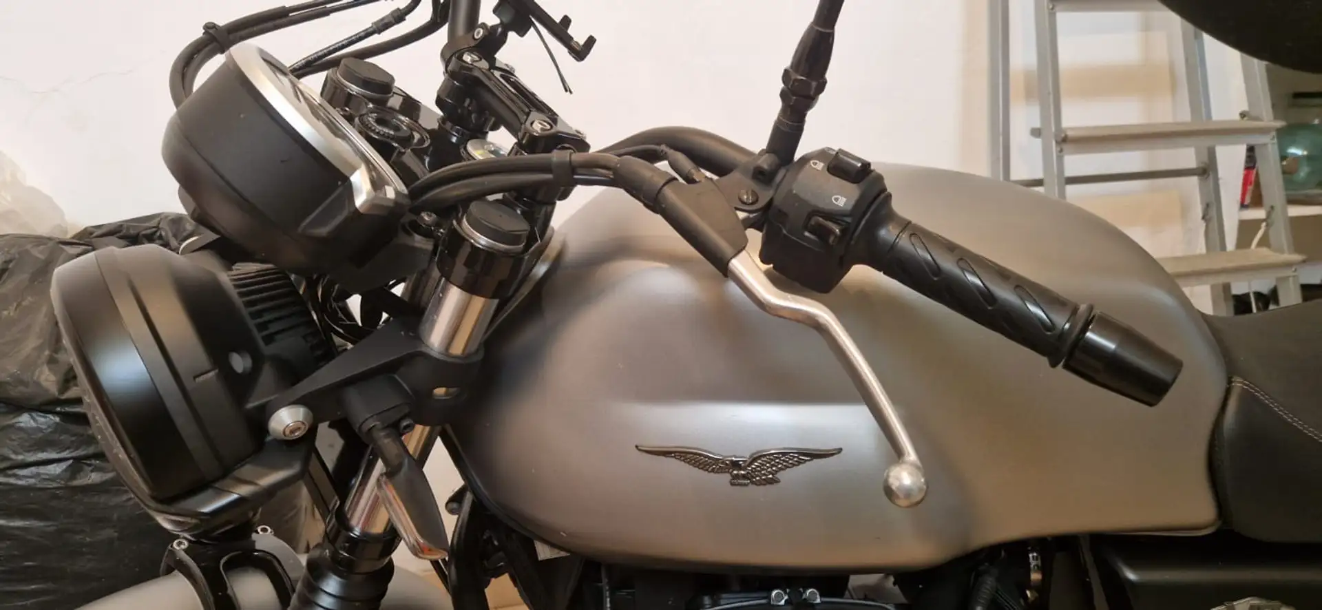 Moto Guzzi V 7 V7 Stone - 1