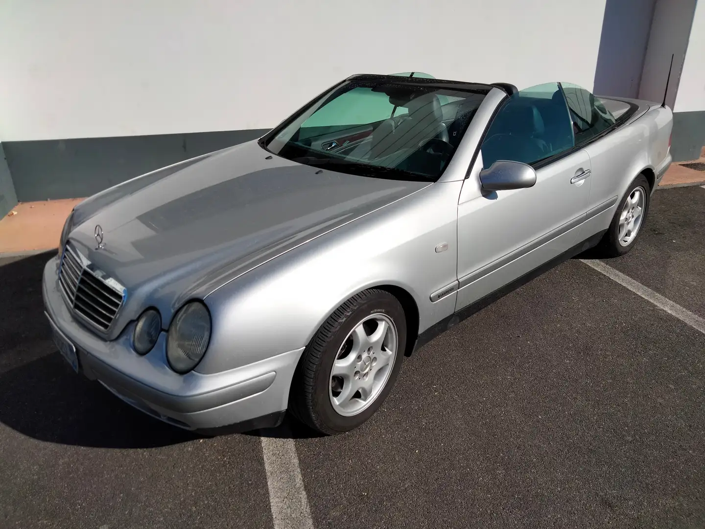 Mercedes-Benz CLK 320 CLK Cabriolet - A208 Cabrio Elegance Argento - 2