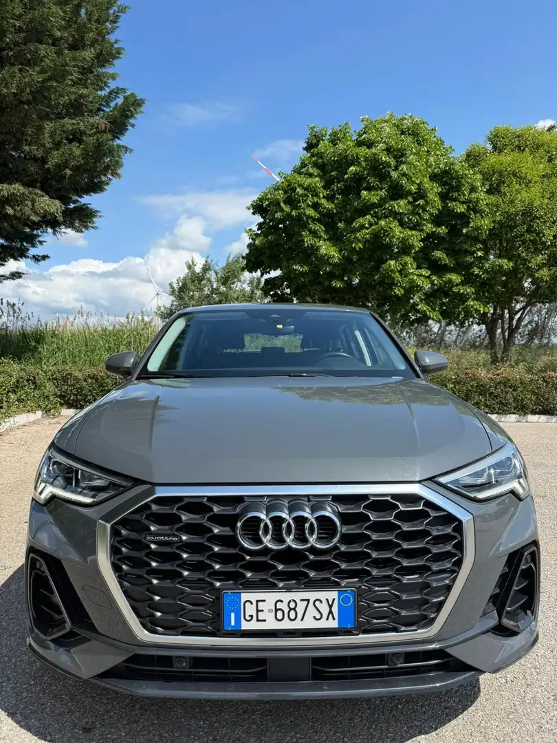 Audi Q3 Sportback 35 2.0 tdi Business Plus quattro s-troni Grigio - 1