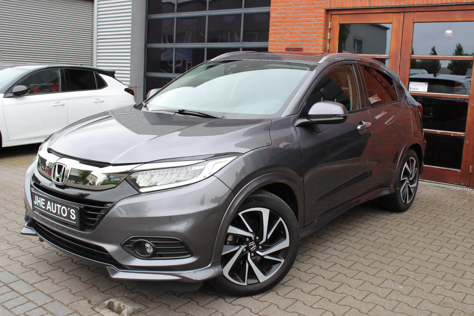 Honda HR-V 1.5 i-VTEC Executive | Panoramadak | Vol Opties | Gri - 1
