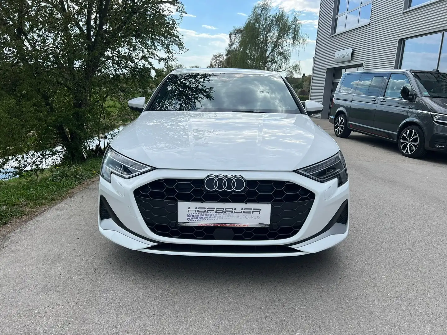 Audi A3 35 TFSI advanced Weiß - 2