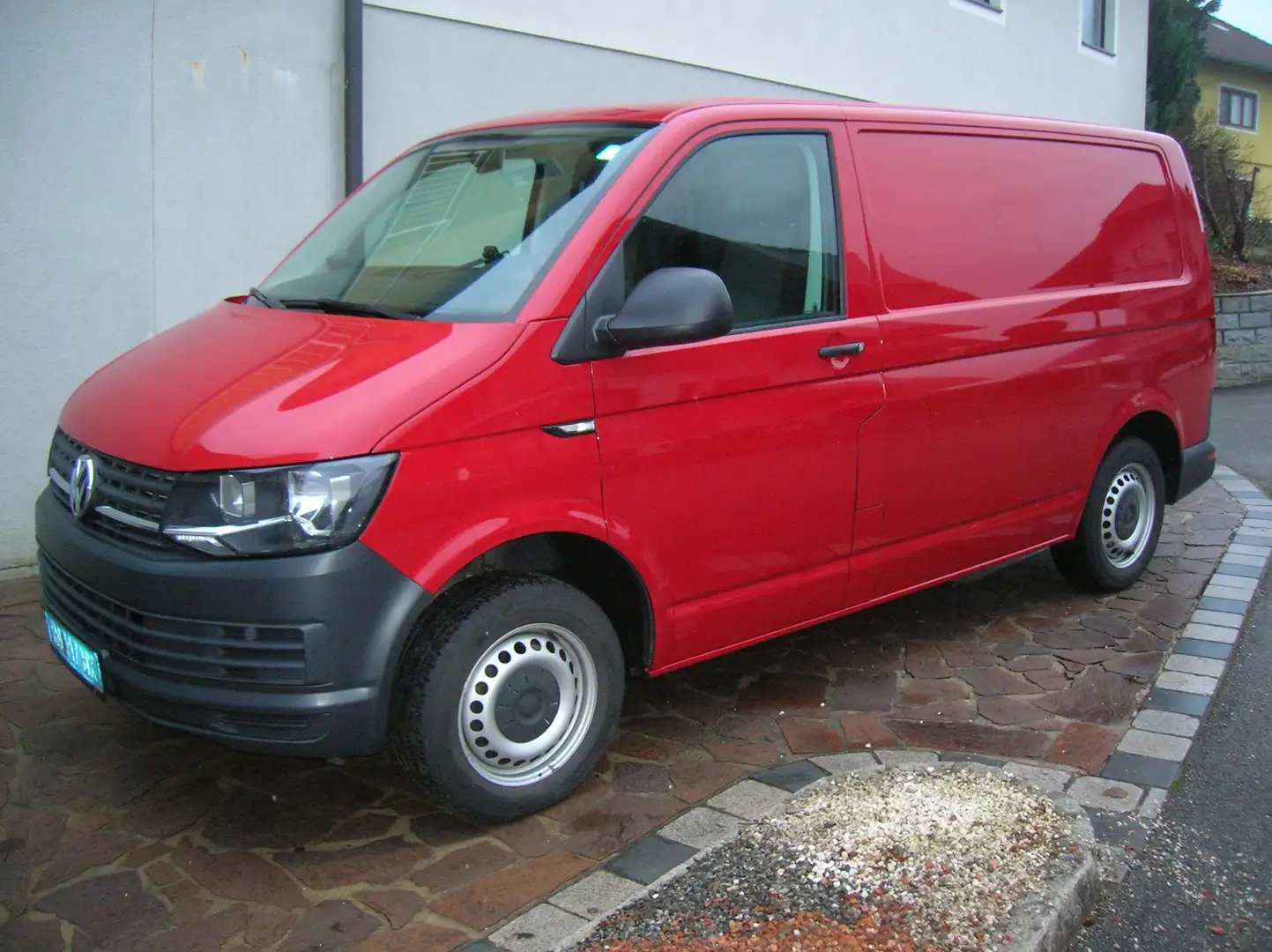 Volkswagen T6 Transporter Kasten, Parksensoren, Sitzheizung,Tempomat Rot - 1