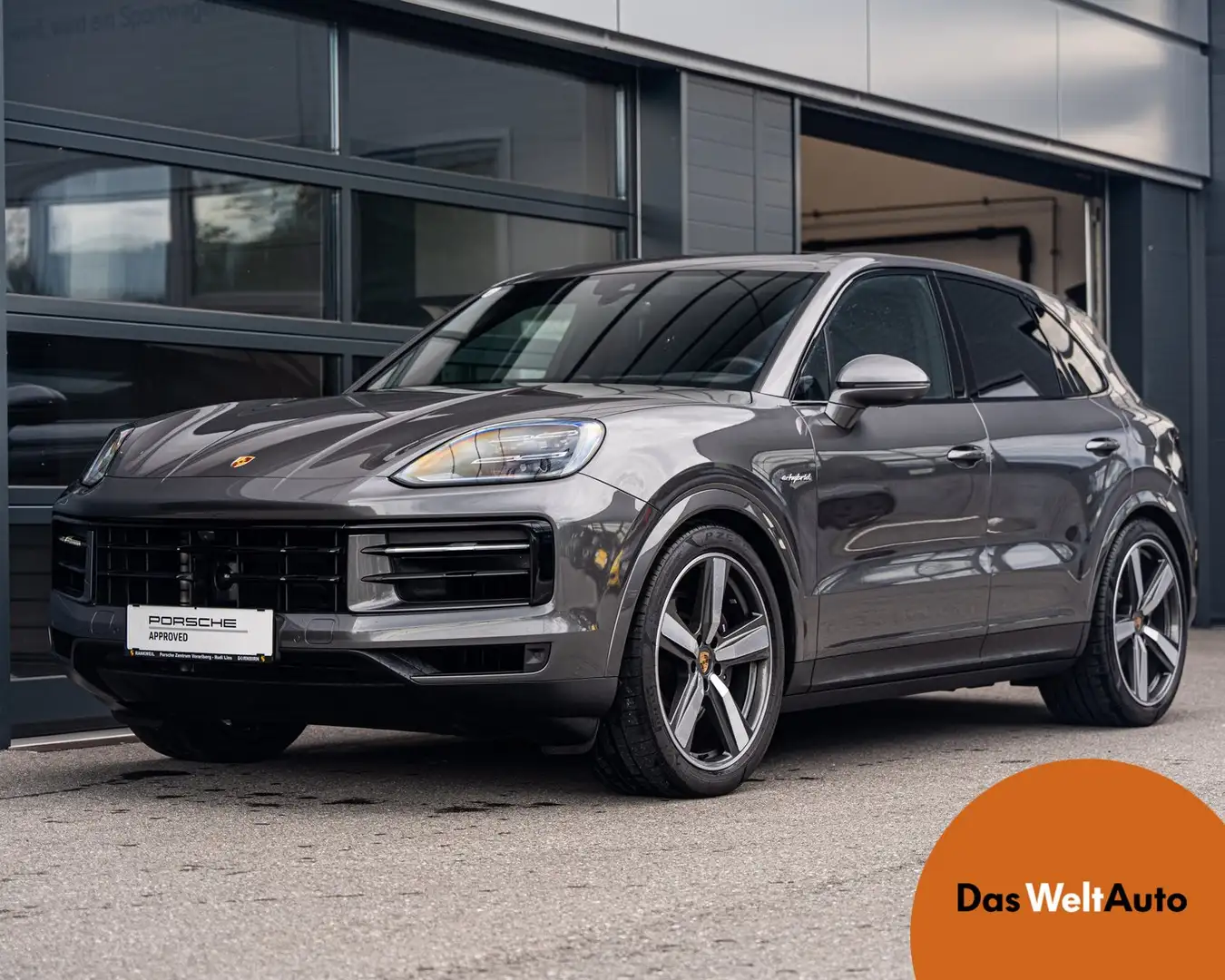 Porsche Cayenne E-Hybrid Grijs - 1