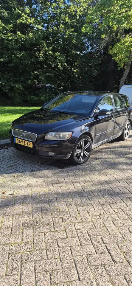 Volvo V50