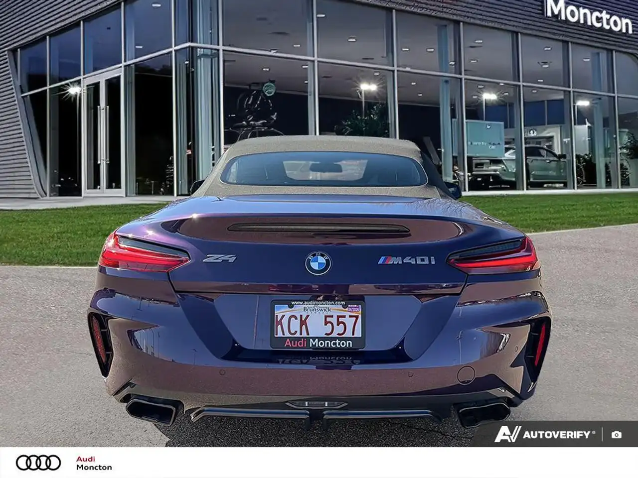 BMW Z4 снимка BMW Z4