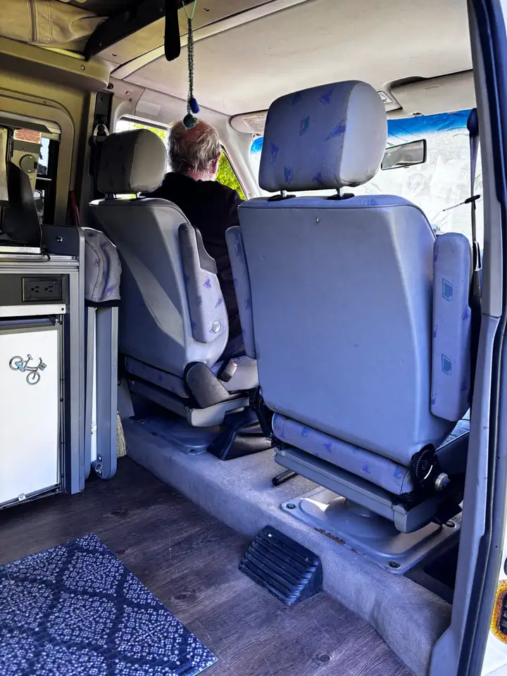 Volkswagen Eurovan снимка Volkswagen Eurovan