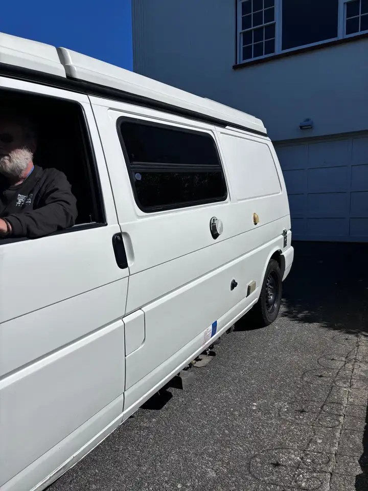 Volkswagen Eurovan снимка Volkswagen Eurovan