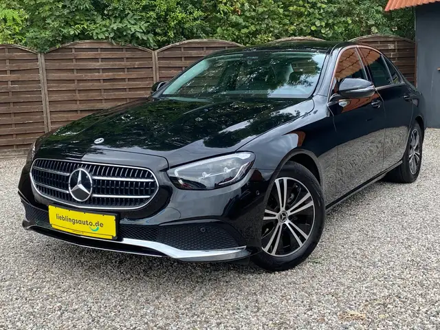 Mercedes-Benz E 200 d LED MBUX Widescreen Kamera Navi DAB SHZ