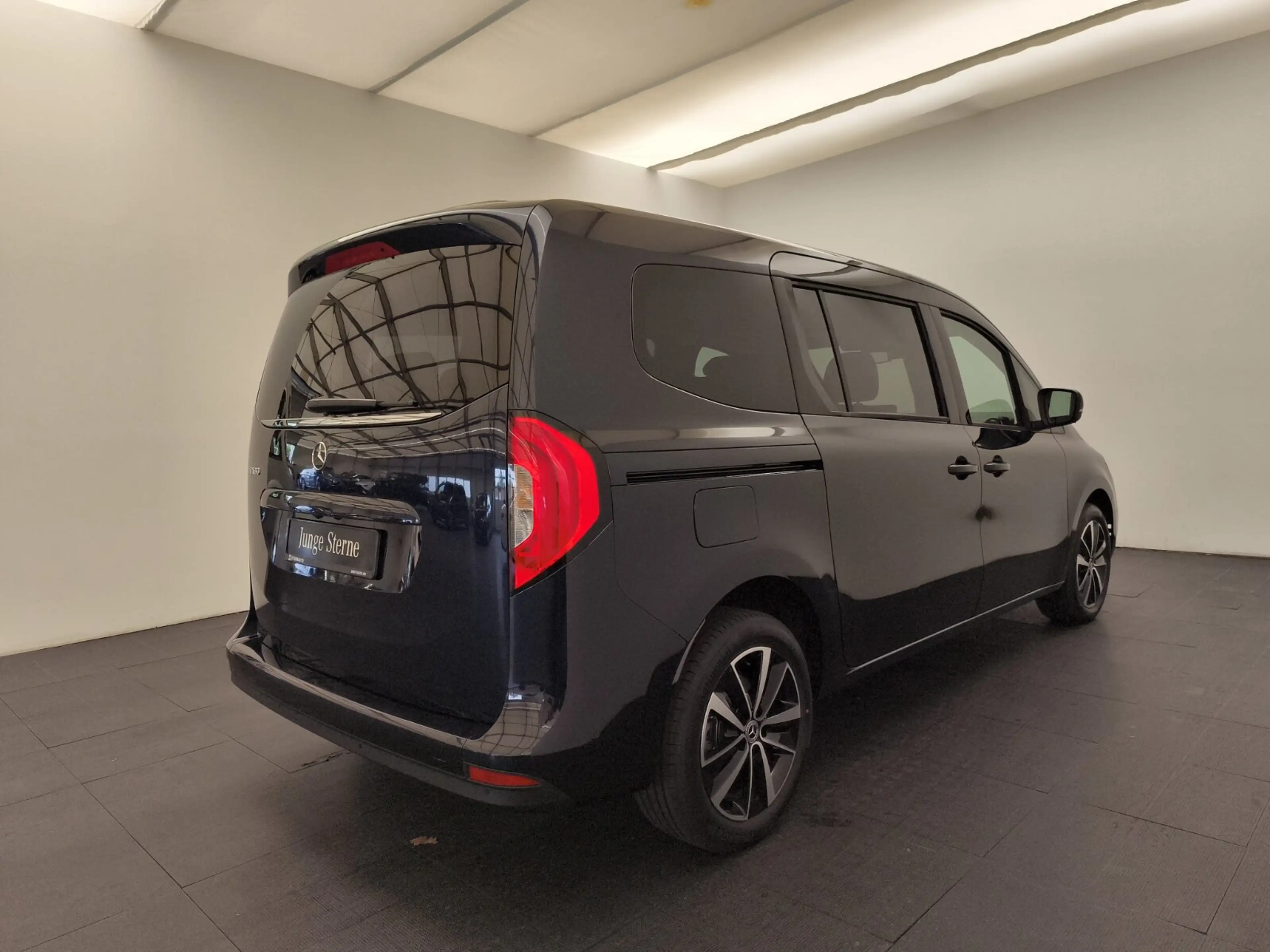 Mercedes-Benz T-Class T-Klasse T 180 lang EDITION Progressive/Navi/Klima — photo 5