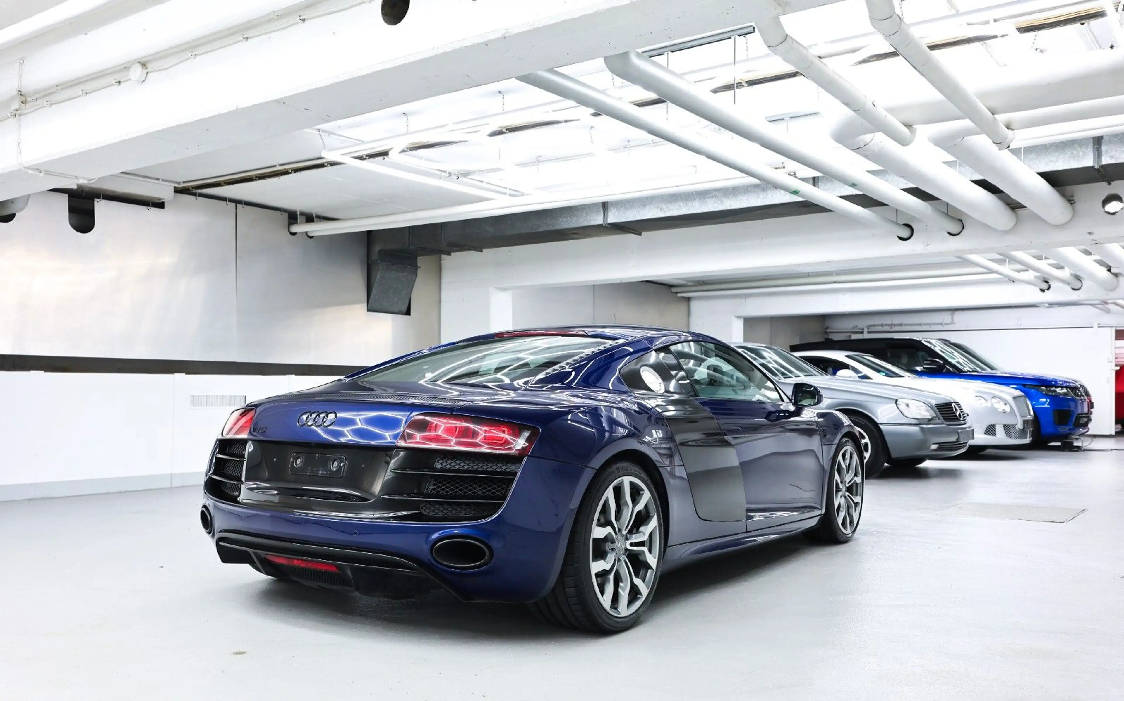 Audi R8 Coupe 5.2 V10 Audi Exclusive Carbon Scheckhef — photo 8