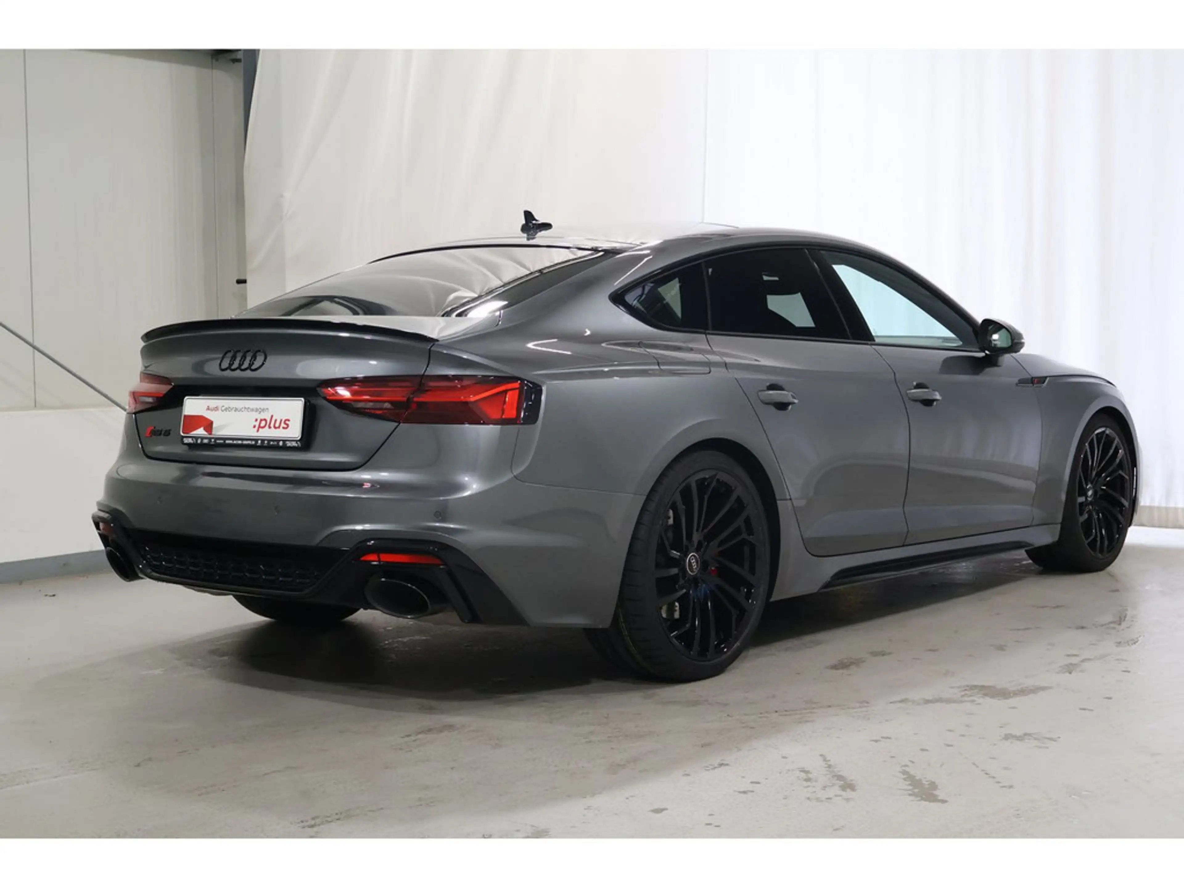Audi RS5 — photo 4