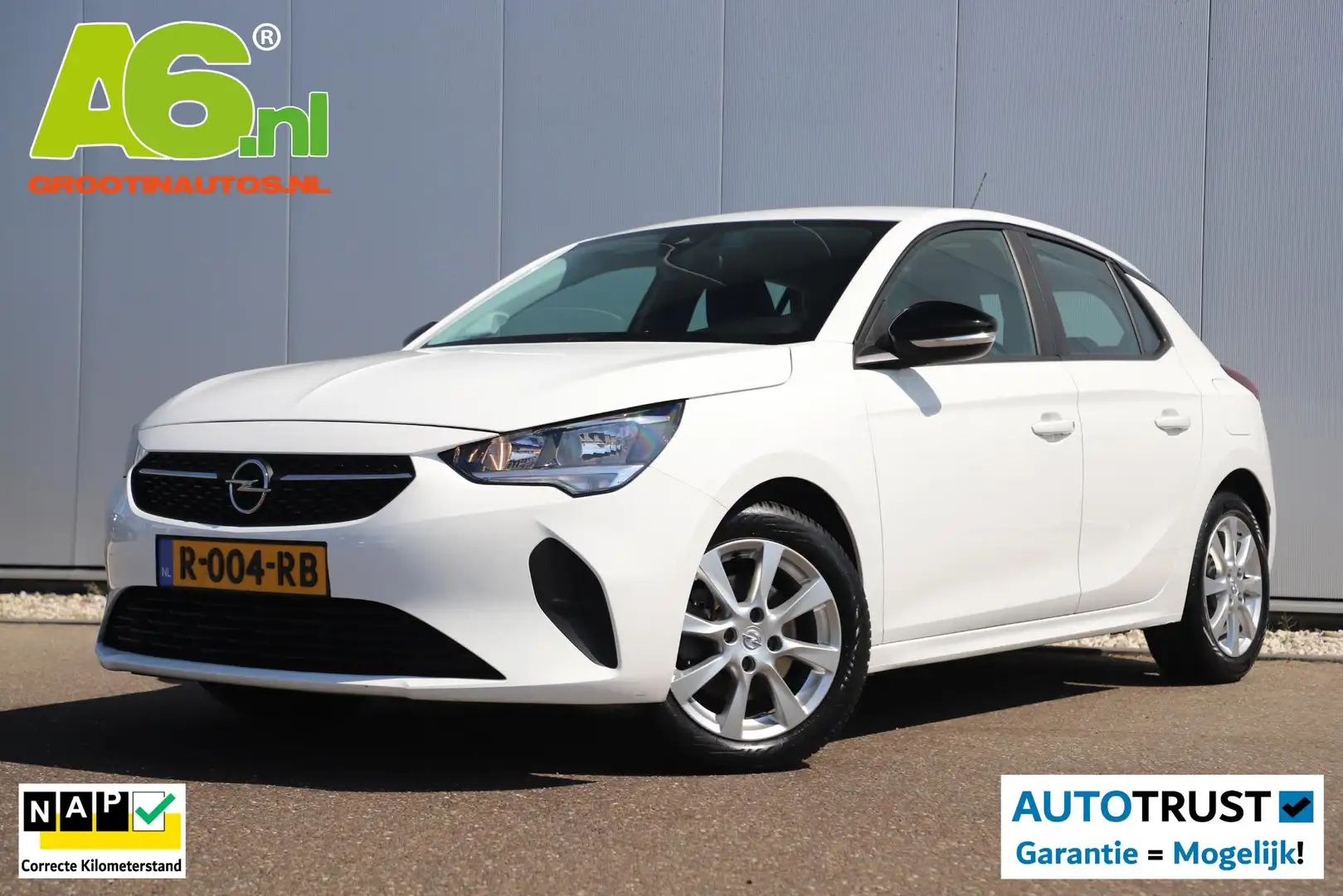 Opel Corsa 1.2 Edition 102PK NIEUWE DB RIEM! Navigatie Carpla Wit - 1