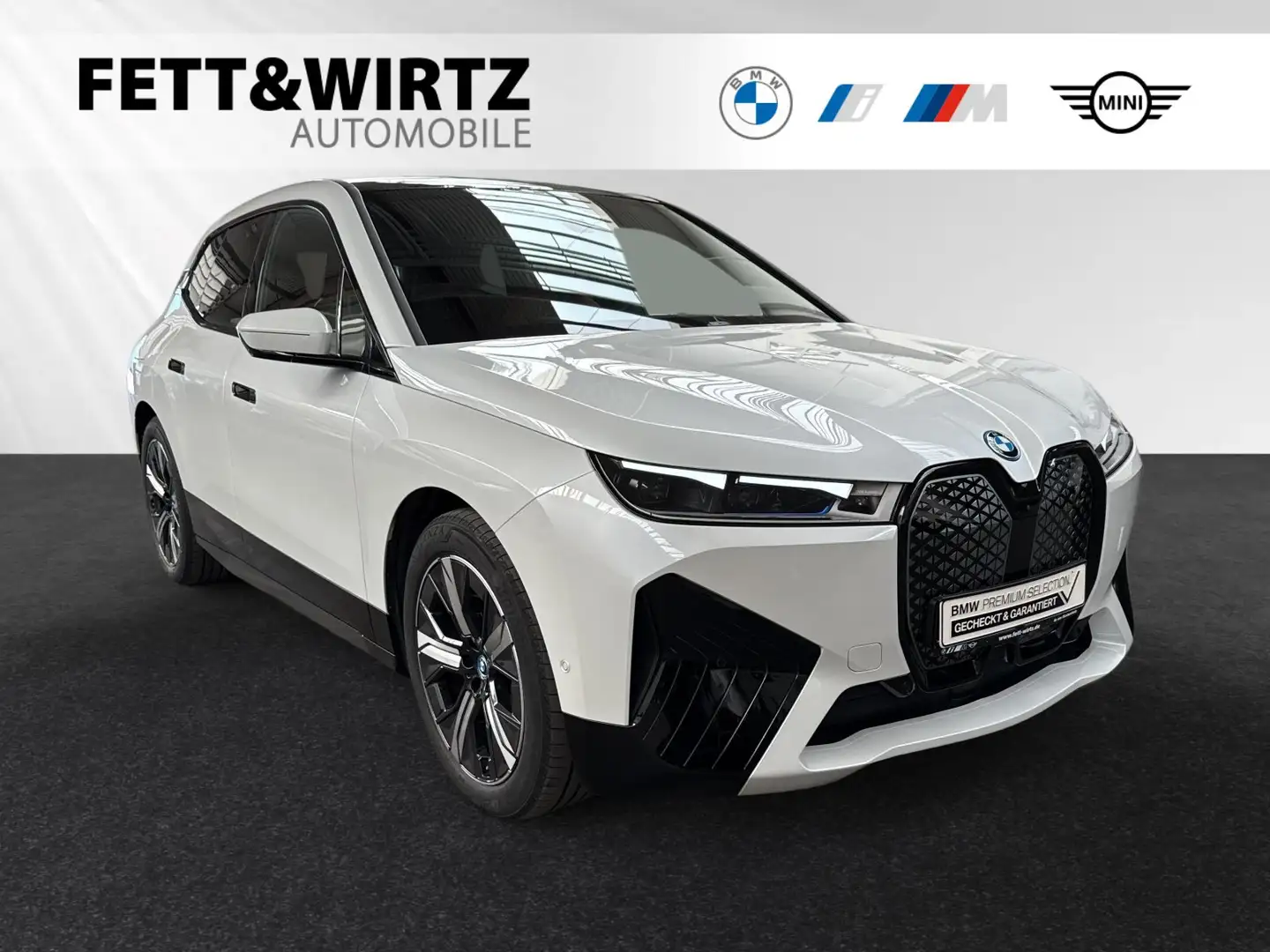BMW iX xDrive50 Lr. 807,- br. o.Anz. 48Mon/5`Km p.A. Weiß - 1