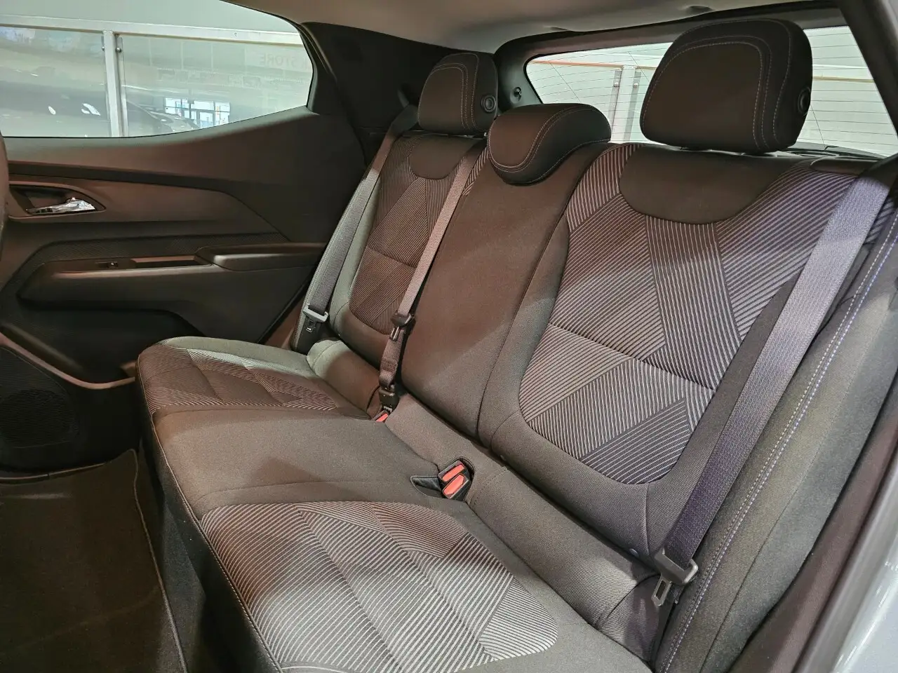 Chevrolet Bolt снимка Chevrolet Bolt