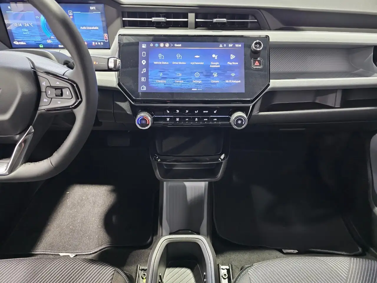 Chevrolet Bolt снимка Chevrolet Bolt