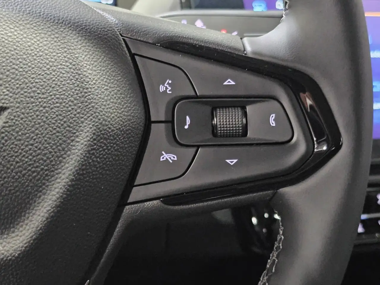 Chevrolet Bolt снимка Chevrolet Bolt