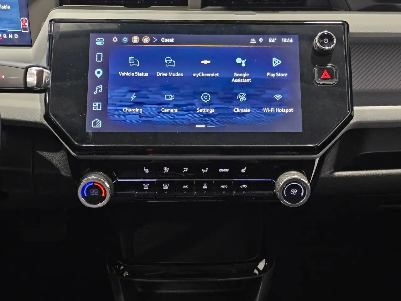 Chevrolet Bolt снимка Chevrolet Bolt